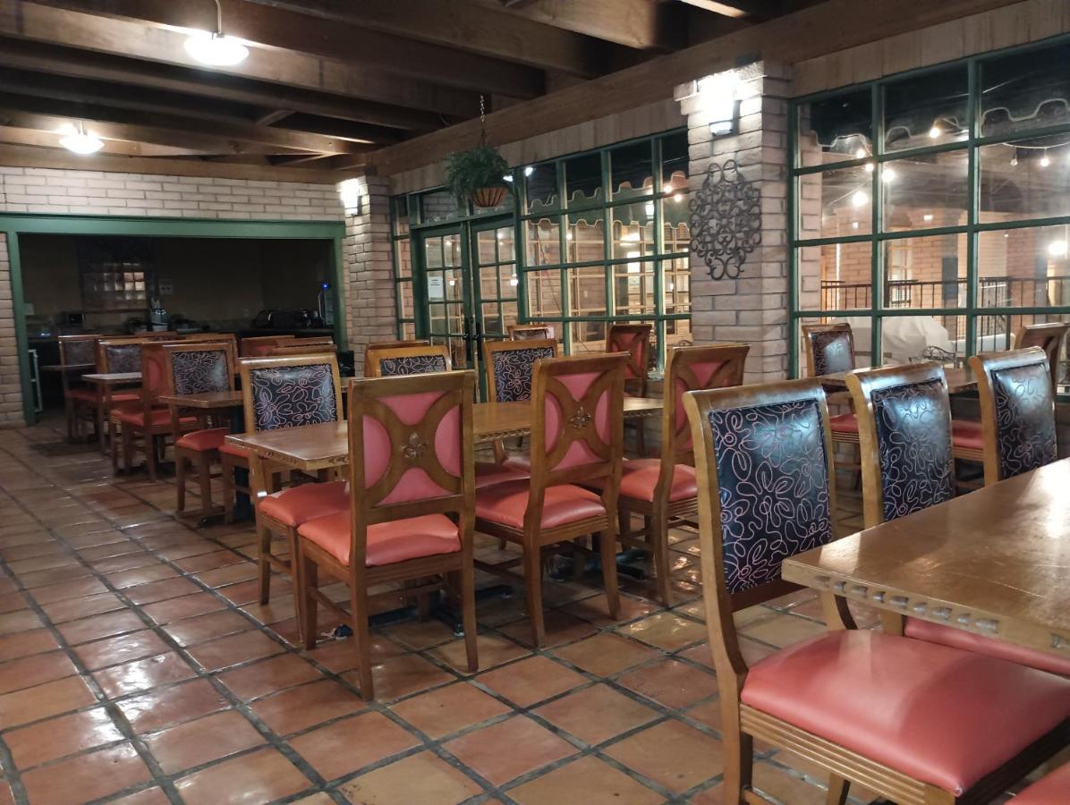 Clarion Inn