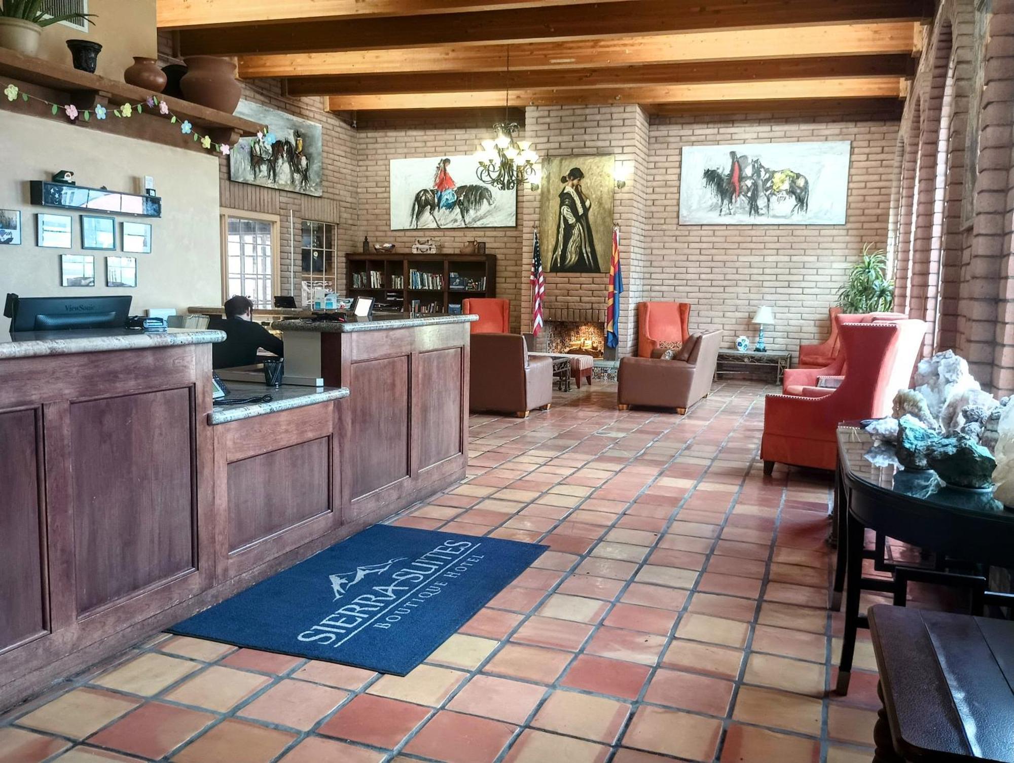 Clarion Inn