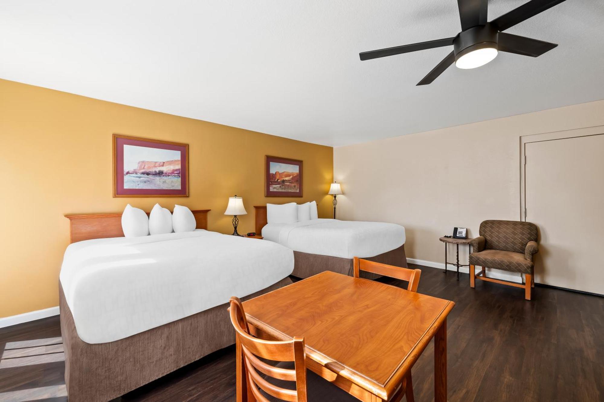 Clarion Inn 2*